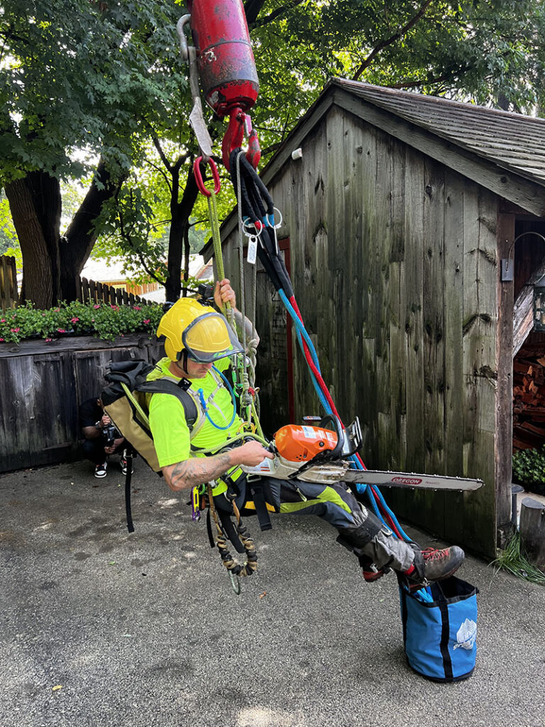 New Jersey Crane Experts uses hands-on training to give participants real world experience. 