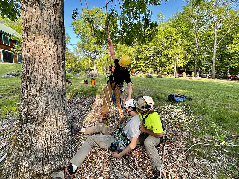 If there is one lesson to learn from the Split Stack Lumber Jacks, it is to prepare for the unexpected and prioritize job safety. Source: Women's Tree Climbing Workshop®