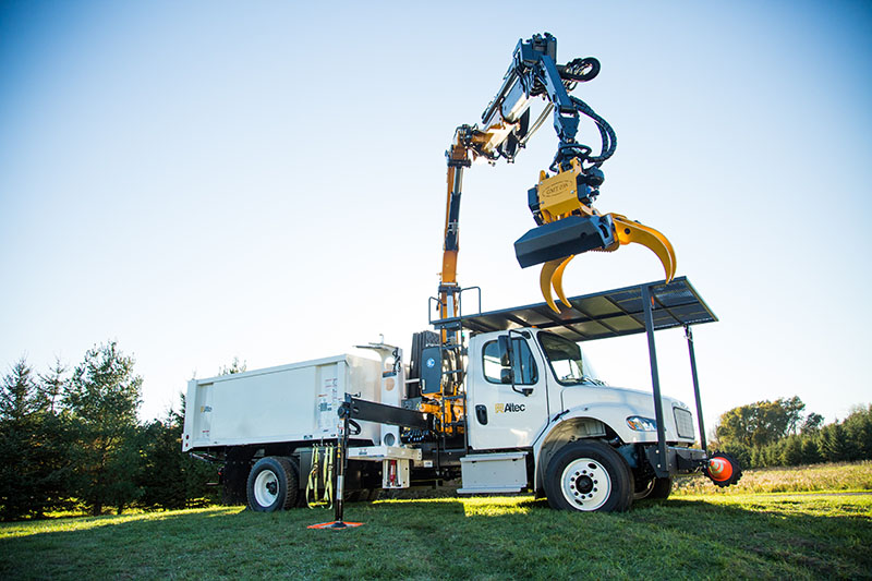 Altec's Knuckleboom Crane mounted Grapple Saws which feature 360-degree continuous-rotation grapple saws and a hook height ranging from 60 to 115 feet. Source: Altec