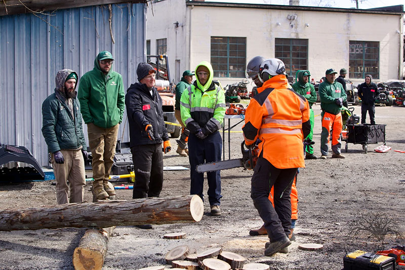 Understanding and properly utilizing equipment can help mitigate risks and ensure that safety protocols are followed accurately on the job site. Source: Women's Tree Climbing Workshop®